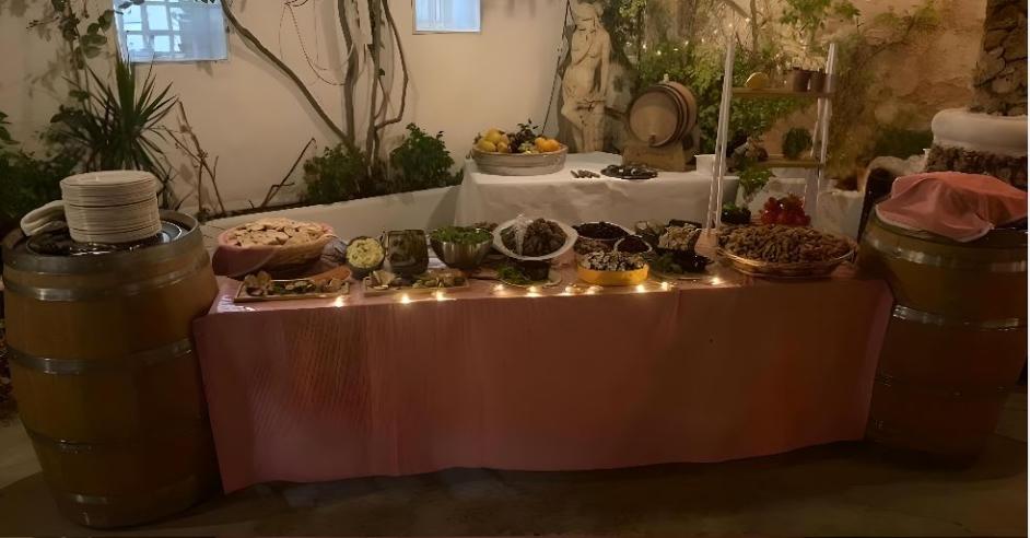 Small wooden barrels and casks in Malta - bettiegha btieti tal inbid